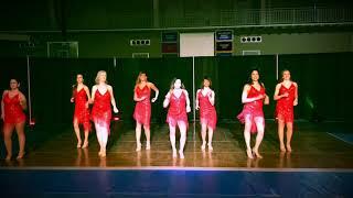 Las Chicas Debut