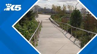 New overlook walkway opens up at Seattle waterfront