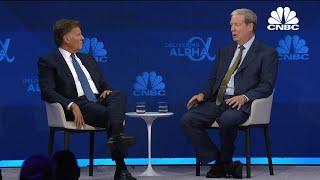 Stanley Druckenmiller says he'd be 'stunned' if recession doesn't happen in 2023