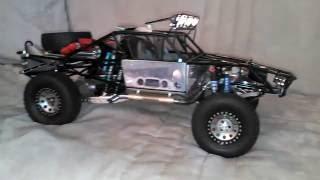 Super scale Trophy truck first overview