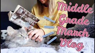 WEEKEND READING VLOG // Meet our new kitten, puzzling, & all the Middle Grade books