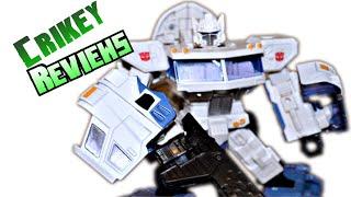 Transformers Classics - Ultra Magnus Figure Review