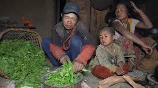 Cooking and eating food and curry of green vegetables || Village life