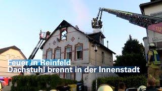 Feuer in Reinfeld: Dachstuhl brennt in der Innenstadt