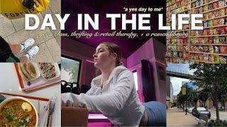 DAY IN THE LIFE *yes to me day* | yoga, thrifting & retail therapy, hauls, + the raymun library!