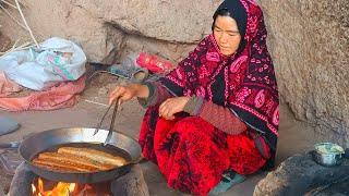 Rural life of lovers in the cave / 2000 years of rural life in Afghanistan