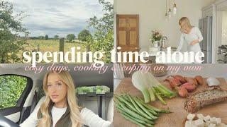 a home vlog: spending time alone, cosy days & cooking