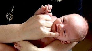 Baby Rooting Reflex / Reaction