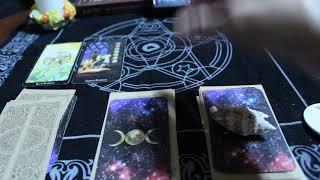 Tarot otvaranje: Kakve su njegove emocije prema vama i koji mu je sledeci korak