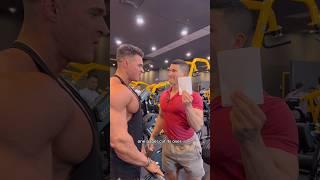 Gym Employee vs. Bodybuilder #trendingshorts #gym #bodybuilding #funny #workout