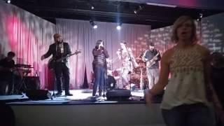 Uptown Funk - Skosh and The All-Stars