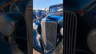 I absolutely love these old #pontiac cars! #aaca