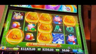 High limit huff n more puff!! $250 per spin! #gambling #casinos #lasvegascasinos