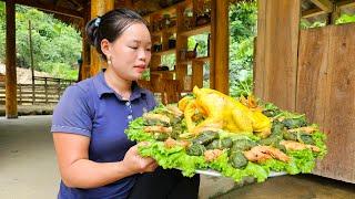 Harvesting Vegetables to Sell at the Market - Preparing Dishes from Vegetables, Chicken and Shrimp.