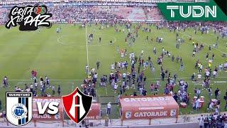 Bronca que terminó en invasión de cancha | Querétaro 0-1 Atlas | Grita México C22 - J9 | TUDN