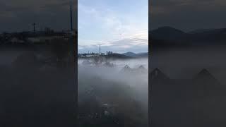 Лана Планова "Облако к нам на балкон пришло" (читать в субтитрах и в описании видеопостера)