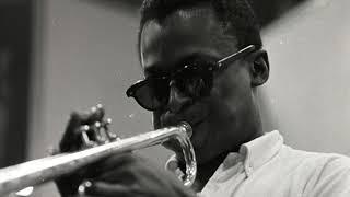 Miles Davis "Milestones" (1958)