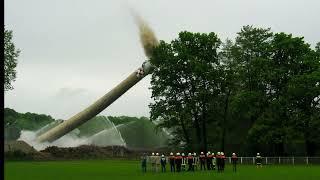 2003 - Sprengung des Schornsteins in Frohburg