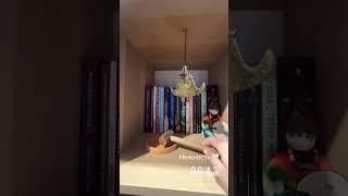 К себе — нежно, к другим — нежно. Надо кого-то послать? Не стесняйтесь, сделайте, но нежно 