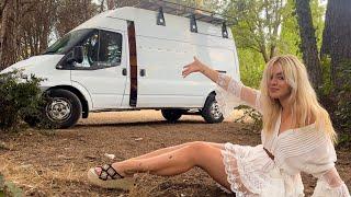 An insight into my life living in a van alone!