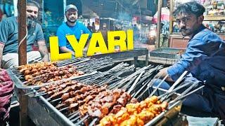 LYARI FOOD TOUR | Balochi BBQ, Spicy Sandwich, Kaleji | Pakistani Street Food Market, Karachi