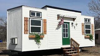 The Most Beautiful White Tiny Houses I've Ever Seen