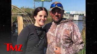 Lana Del Rey's Rumored To Be Dating Alligator Tour Guide | TMZ TV