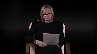 Лариса Луппиан читает фрагмент повести Н. В. Гоголя "Невский проспект"