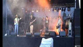 NAMELESS - Talk Dirty To Me (Nannestad Festivalen 2010)