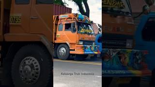 EPIC Truck - Truk besar di berbagai lokasi - Mitsubishi Fuso Isuzu Giga UD Quester 