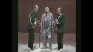 Peter, Paul & Mary - Puff the Magic Dragon & Blowin' in the Wind