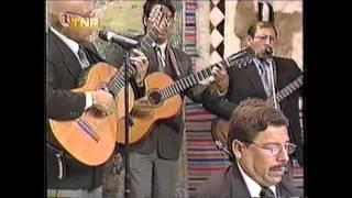 MAL CARIÑO muliza con fuga de  huayno cantan VICTOR ANGULO Y TANY DURAND Peru