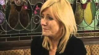 Coronation Street - Stella Reveals She Leannes Mum