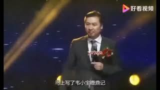 天下熙熙皆为利来，天下攘攘皆为利往！穷人两个不会，这也不会，那也不会！富人只希望两朵花，有钱花和随便花！那钱藏在哪里呢？我们要有洞见的思维，钱都藏在商机里面，人生要有洞见，而不是看见，你要有化净的能力