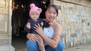 Bao goes to school. Daughter and mother cut leaves to wrap cakes and sell them to earn extra income