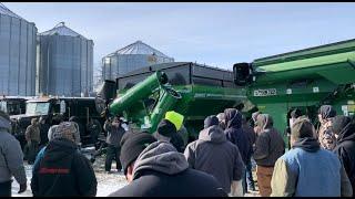 2022 Brent 2596 Grain Cart Sold on Dexter, MN Farm Auction - Record Price