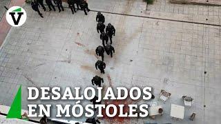 Así ha sido el desalojo de los vecinos del edificio La Dignidad, en Móstoles