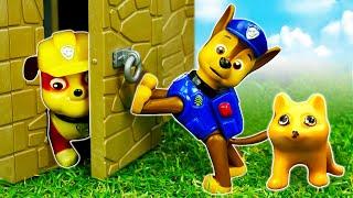 Chase y Rubble rescatan a un gatito. La Patrulla Canina. Paw Patrol en español