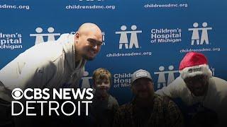 Detroit Lions players visit Children's Hospital of Michigan