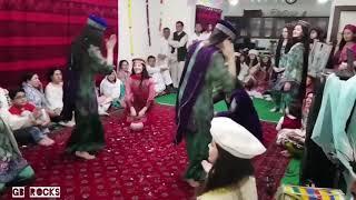 Nazur Bam Qurban Bam √ Karachi, Gilgiti and Afghani Girls dancing on Shina Song √ John Ibrahim Song