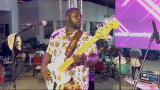 HOT GHANAIAN PRAISE JAM||AFRO BAND||EMMA ON BASS||WE TURNED THE CLUB TO CHURCH