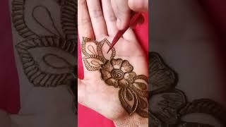 Mehandi lagana sikhen