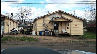 CLARKSDALE MISSISSIPPI POVERTY STRICKEN HOODS