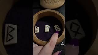 Rune casting for beginners