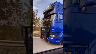 SCANIA V8 LOUD PIPES SOUND ON