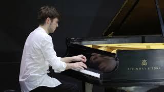 Robert Neumann The winner of 2023 NYCA Worldwide Debut Audition