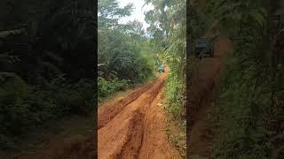 Nekat Lewat Jalur Ekstrim