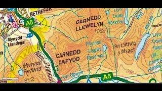 Walking in Snowdonia - Carnedd Dafydd and Carnedd Llewelyn via Pen - Yr Ole wen