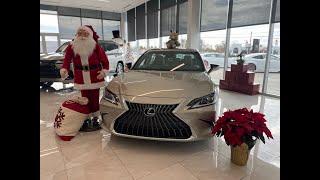 Lexus South Atlanta Holiday decor | December to Remember