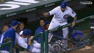 Schwarber takes spill in dugout on foul ball